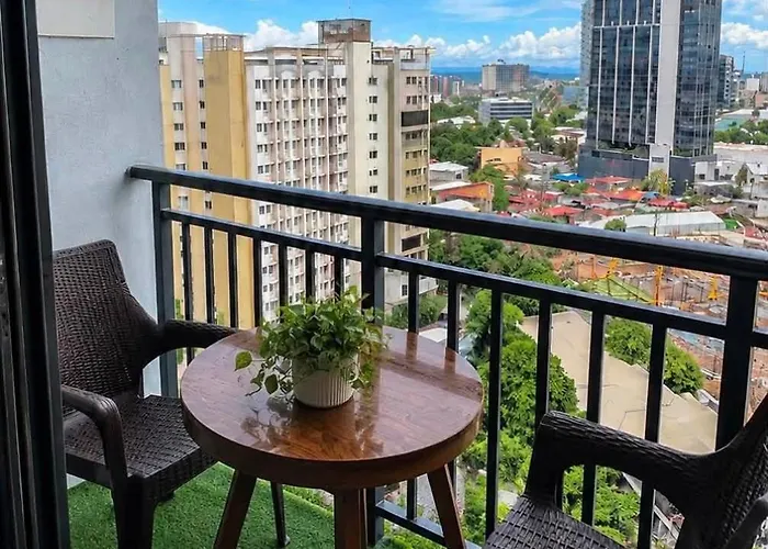 Balcony - Near It Park * Cebu
